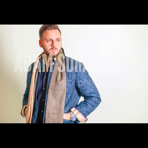 Meet your Posher, JQ - Picture 2 of 4