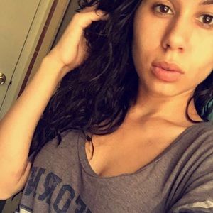 Meet your Posher, Ariel