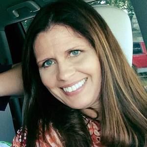 Meet your Posher, Lea