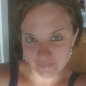 Meet your Posher, Leanne