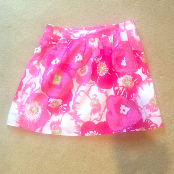 Adorable Lilly Cherry Begonia skirt!💕