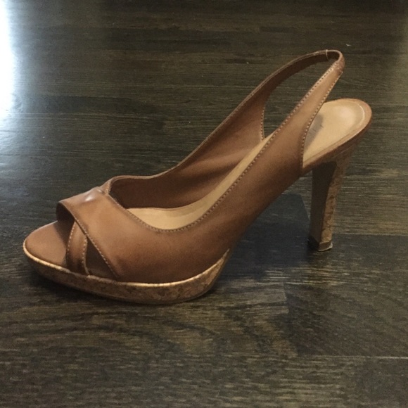 Shoes - Picture 2 of 2