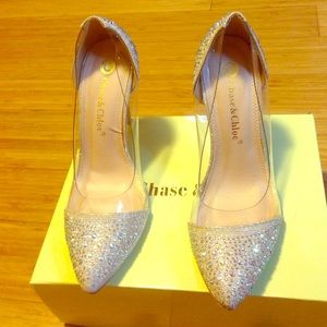 Chase & Chloe heals size 6