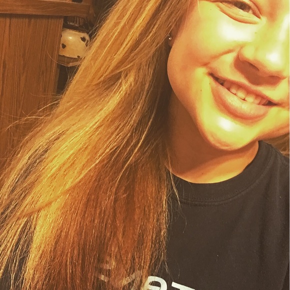 Meet your Posher, Amanda - Picture 1 of 1