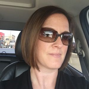 Meet your Posher, Melanie