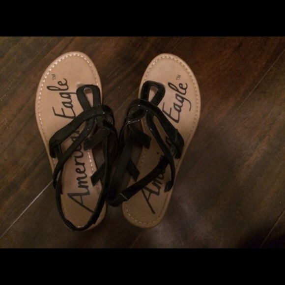American Eagle Sandals