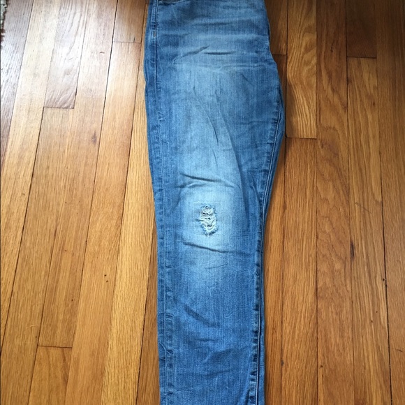 Banana Republic Skinny Ankle Jean Light Wash - Picture 2 of 4
