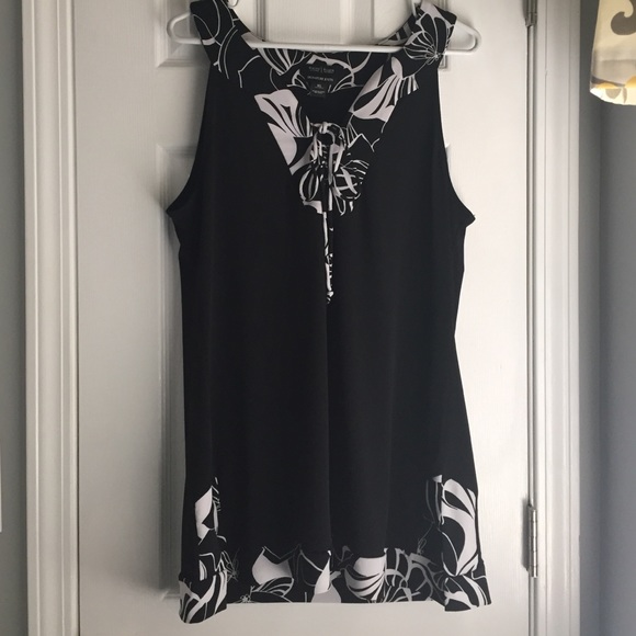 White House Black Market Top