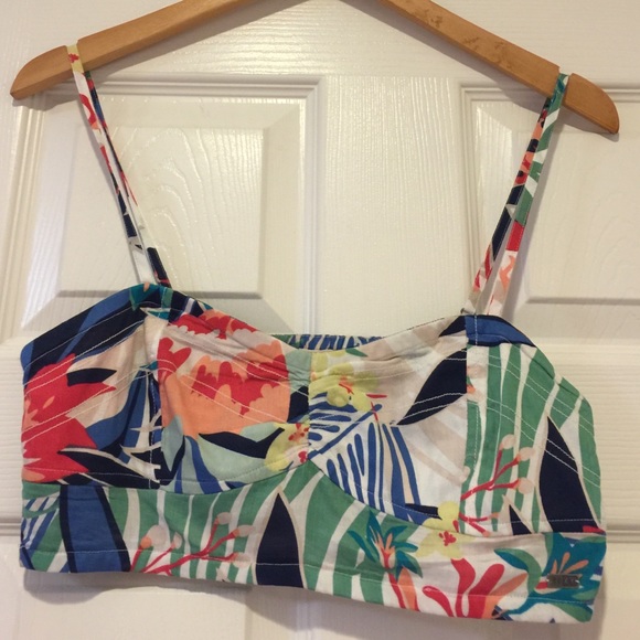 ROXY paradise print halter top adjustable straps M - Picture 1 of 4