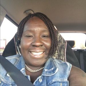 Meet your Posher, Patricia