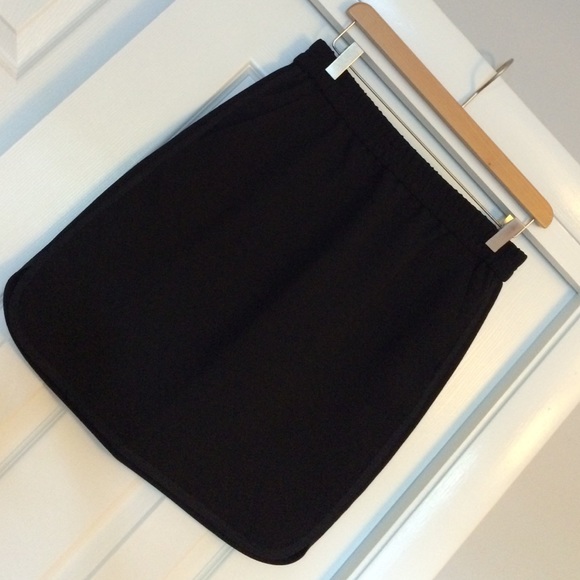 J.Crew crêpe pencil skirt with curved him