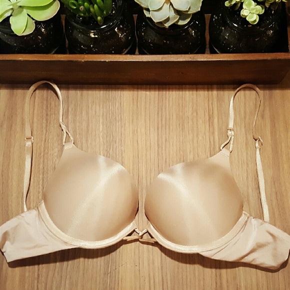 Victoria's Secret Nude Miraculous Push Up Bra