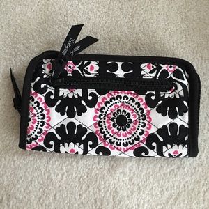 Thirty-One Gifts Soft Wallet
