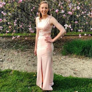Meet your Posher, Aimee