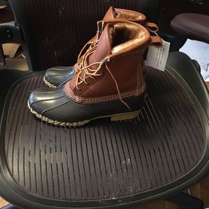 L.L bean tumbled-leather shearling-lined 8".