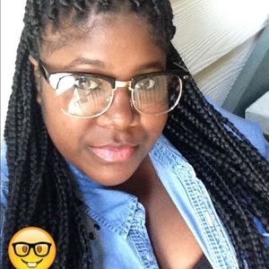 Meet your Posher, Kyla