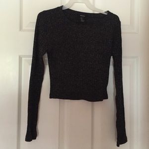 Forever 21 knit long sleeve crop top. Size S