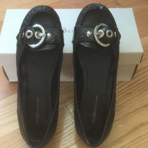 BCBG Flats.  8.5.