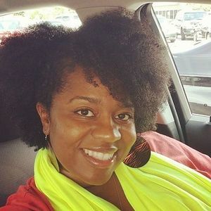 Meet your Posher, Stacie