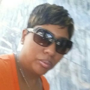 Meet your Posher, Victoria