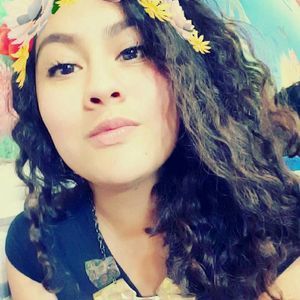 Meet your Posher, Lorena