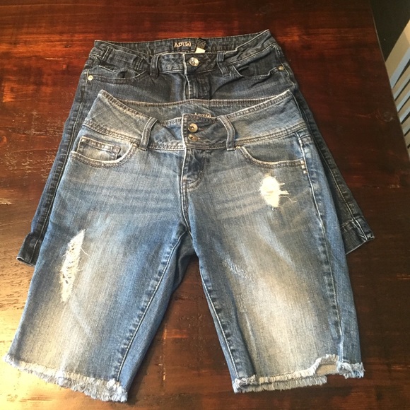 Jean shorts - Picture 1 of 4