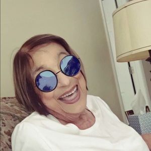 Meet your Posher, Ann