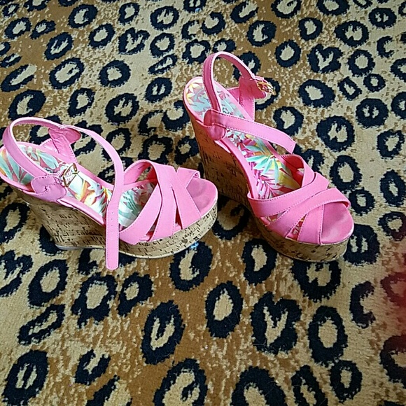 Pink wedges!!!