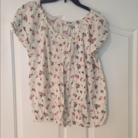 Peasant style top