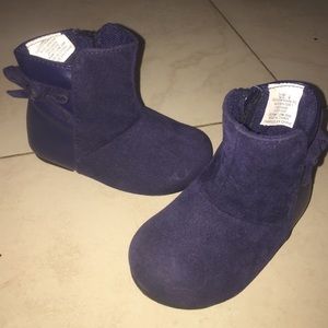 Navy blue ankle booties