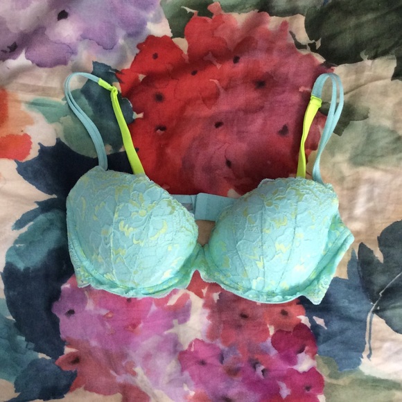 Victoria's Secret PINK Bra