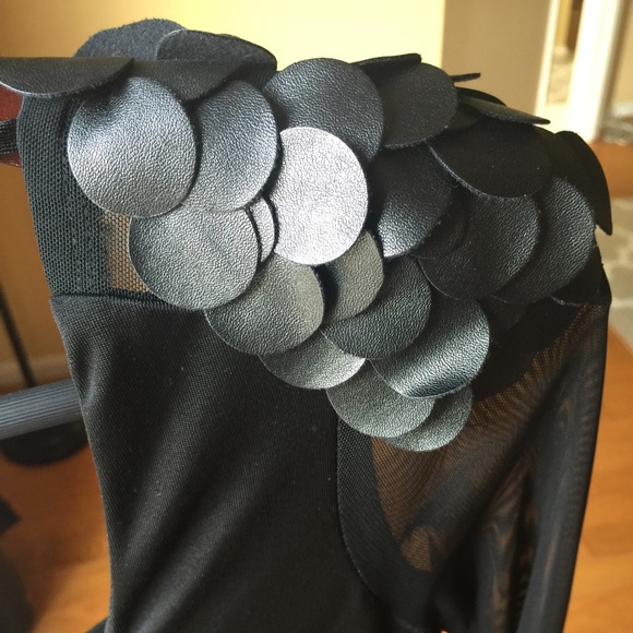Bebe Dress - Picture 3 of 3
