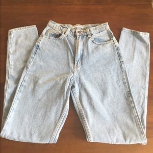 American apparel high waisted (mom) jeans