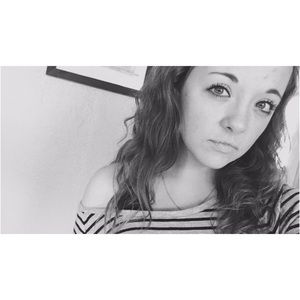 Meet your Posher, Lizzie