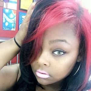 Meet your Posher, Amber