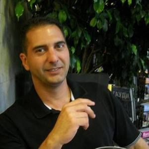 Meet your Posher, Angelo