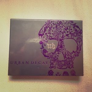 Urban Decay Beauty with an edge Palette