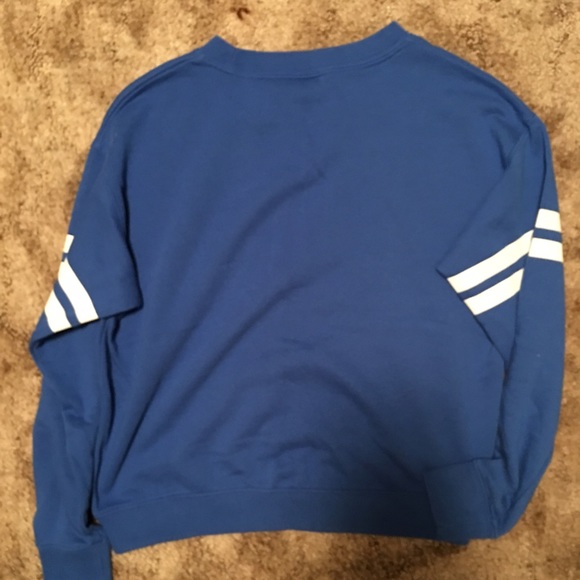 Sweater - Picture 3 of 3