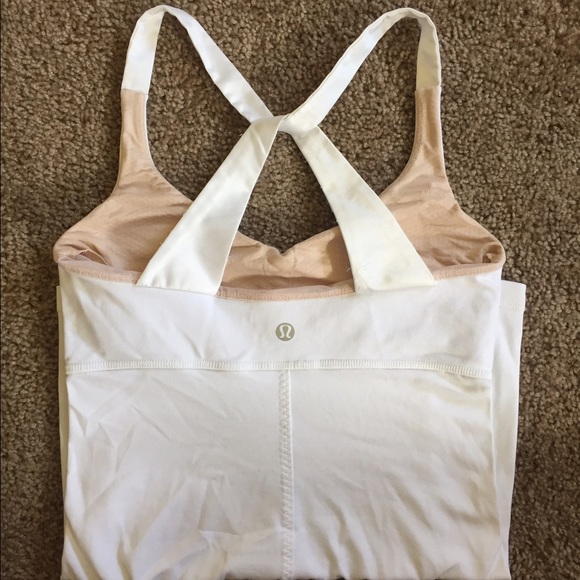 Lululemon top
