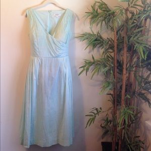 Light blue dress with pockets!