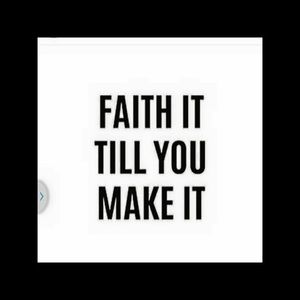 Meet your Posher, Holly