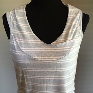 Soft and comfortable jersey dress with hoodie