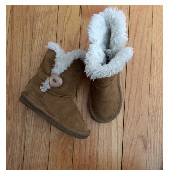 Winter boots