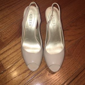 Guess nude peep toe pumps