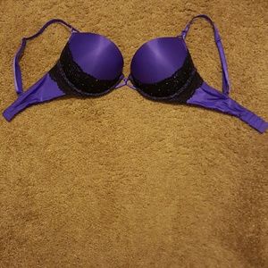 Victoria's secret miraculous bra