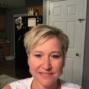 Meet your Posher, Tina