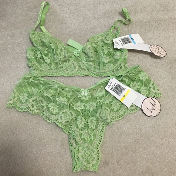 Jezebel Bra and Panty Set