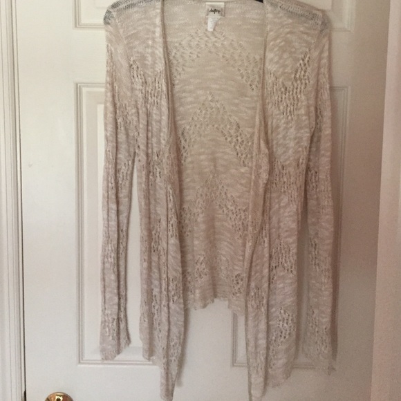 Open knit cardigan. Size M