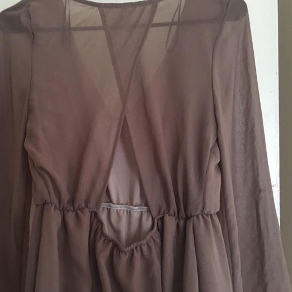 Indie dress with cut out back! - Picture 3 of 3