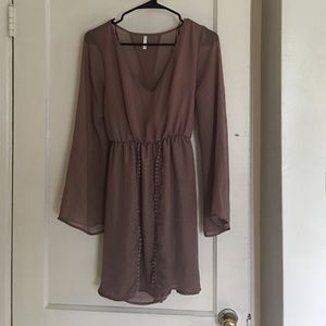 Indie dress with cut out back!